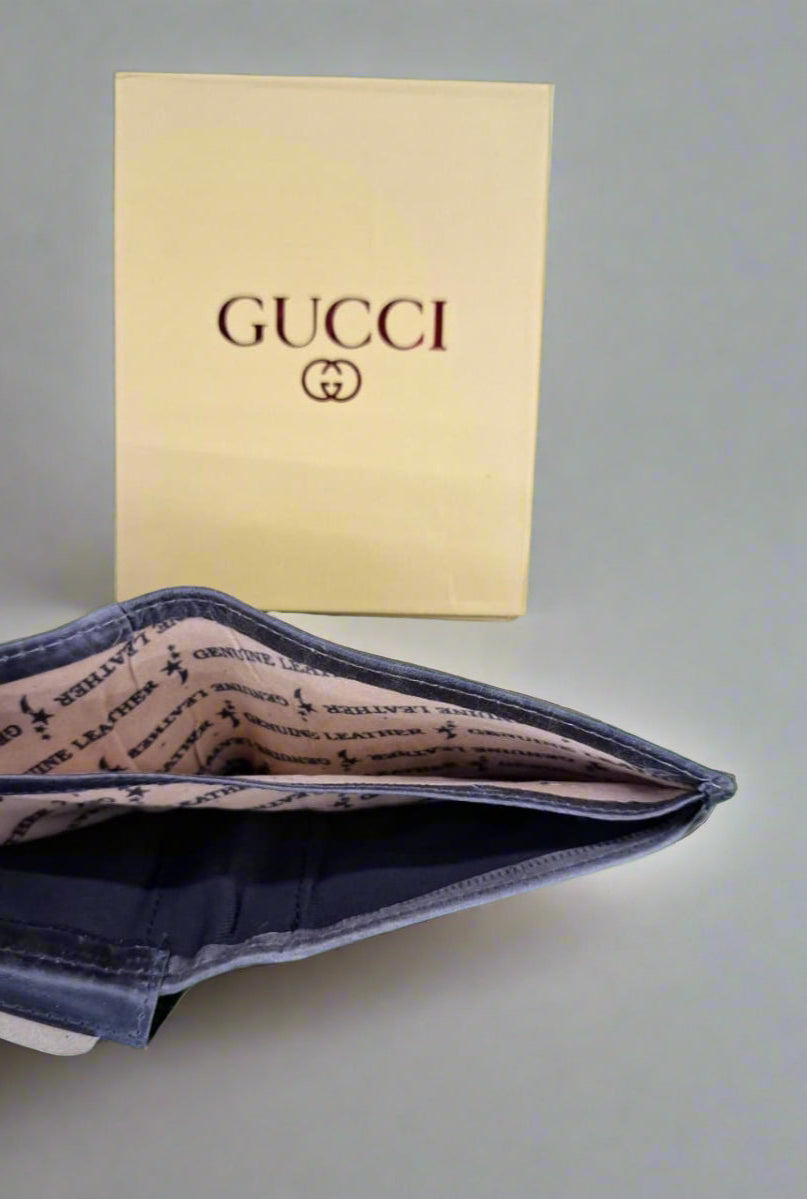 Gucci Premium Leather Bi-Fold Wallet