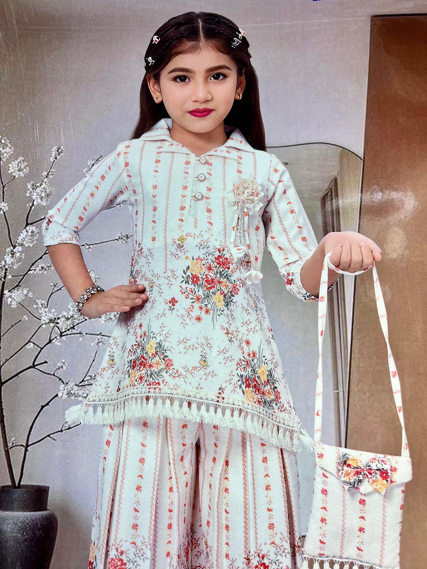 Graceful Floral Ethnic Set for Girls